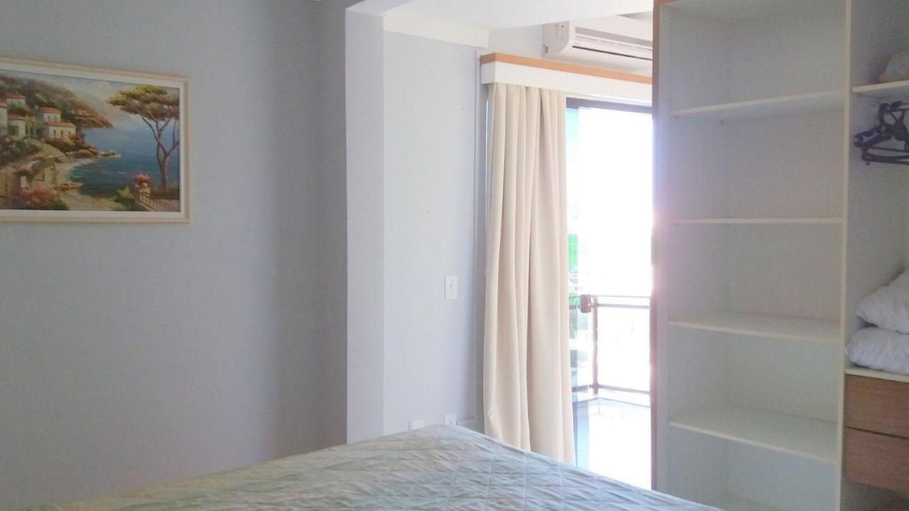 Ed. Ana Paula - Apartamentos Com 1 Dormitorio บอมบินญัส ภายนอก รูปภาพ